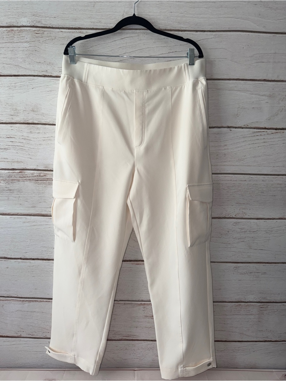 Stylus XL Ivory Cargo Ankle Pants Stretch Pull On Utility Travel Pants
